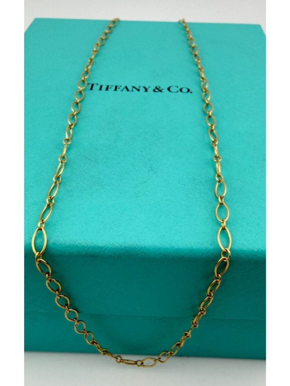 Tiffany & Co. 18k Yellow Gold Oval Link Chain Necklace 16.25in, Retired